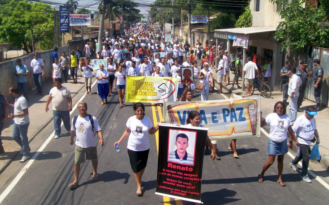 Chacina da Baixada ComCausa 2015