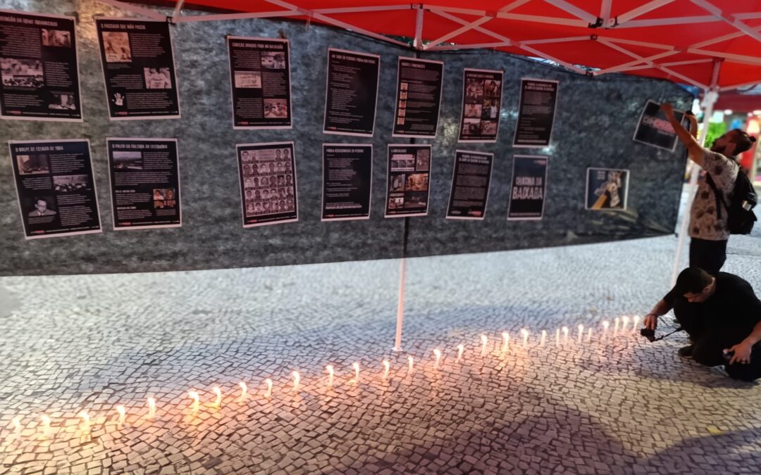 ato simbólico na Praça Nossa Senhora da Conceição, em Queimados