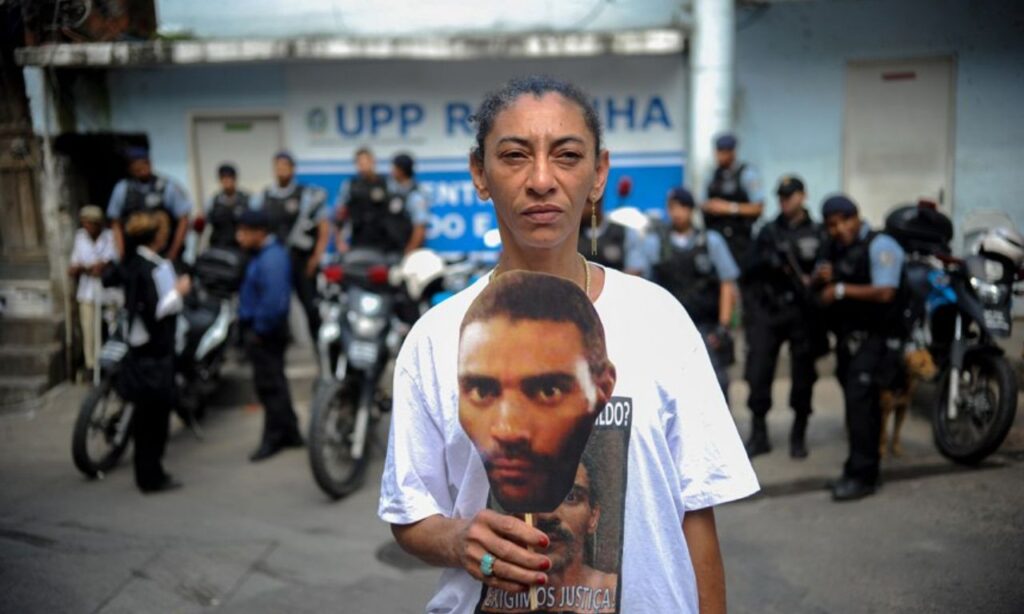 Elizabeth Gomes, esposa de Amarildo Foto Fernando Frazão