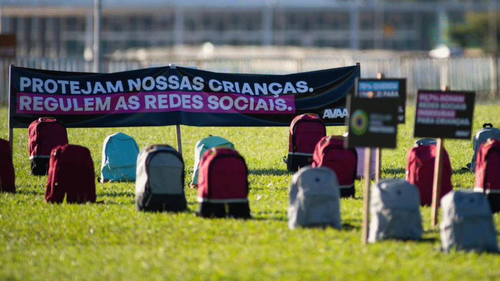 PL-2630-ato-em-defesa-das-criancas