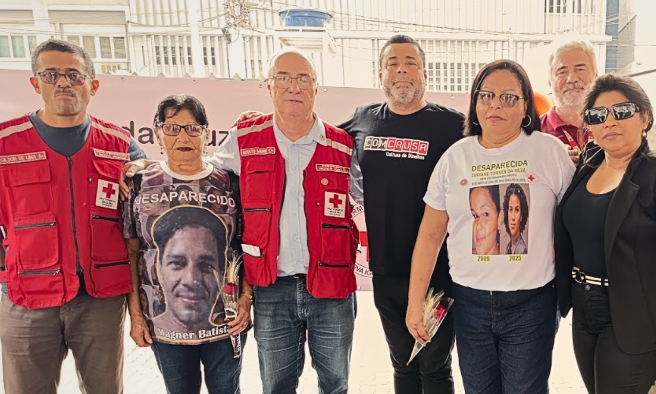 Cruz Vermelha de Nova Iguaçu celebra 41 anos com ação social na Praça Rui Barbosa - ComCausa