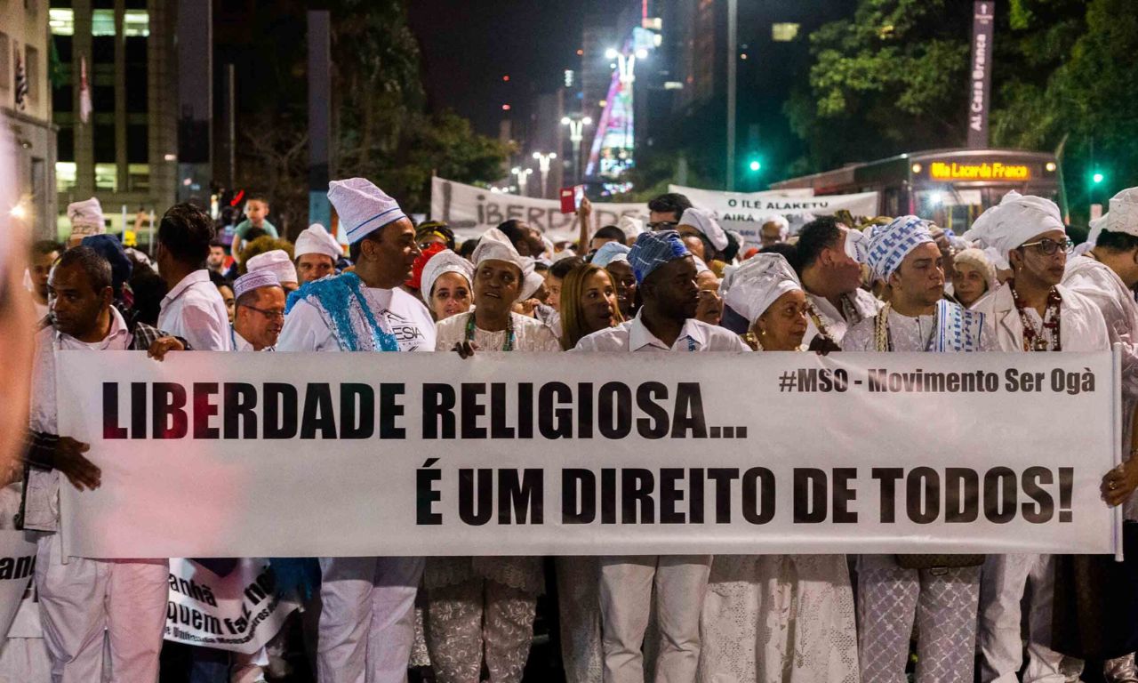Foto Sérgio Silva Ponte Jornalismo - Religião