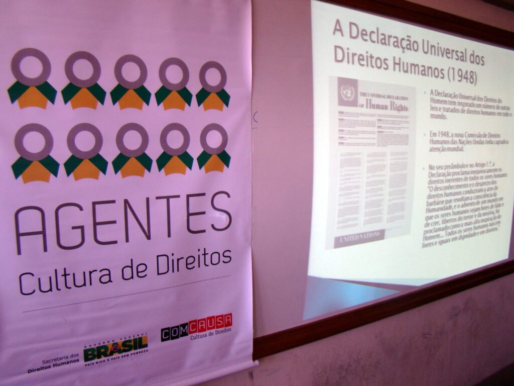 Educacao-e-Direitos-Humanos-ComCausa-