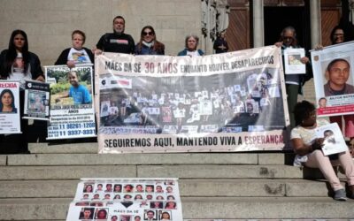 ComCausa acompanha encontro das Mães da Sé e reafirma compromisso com a luta das famílias de desaparecidos