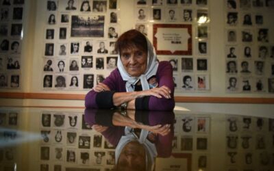 Morre Taty Almeida referência das Mães da Praça de Maio aos 95 anos