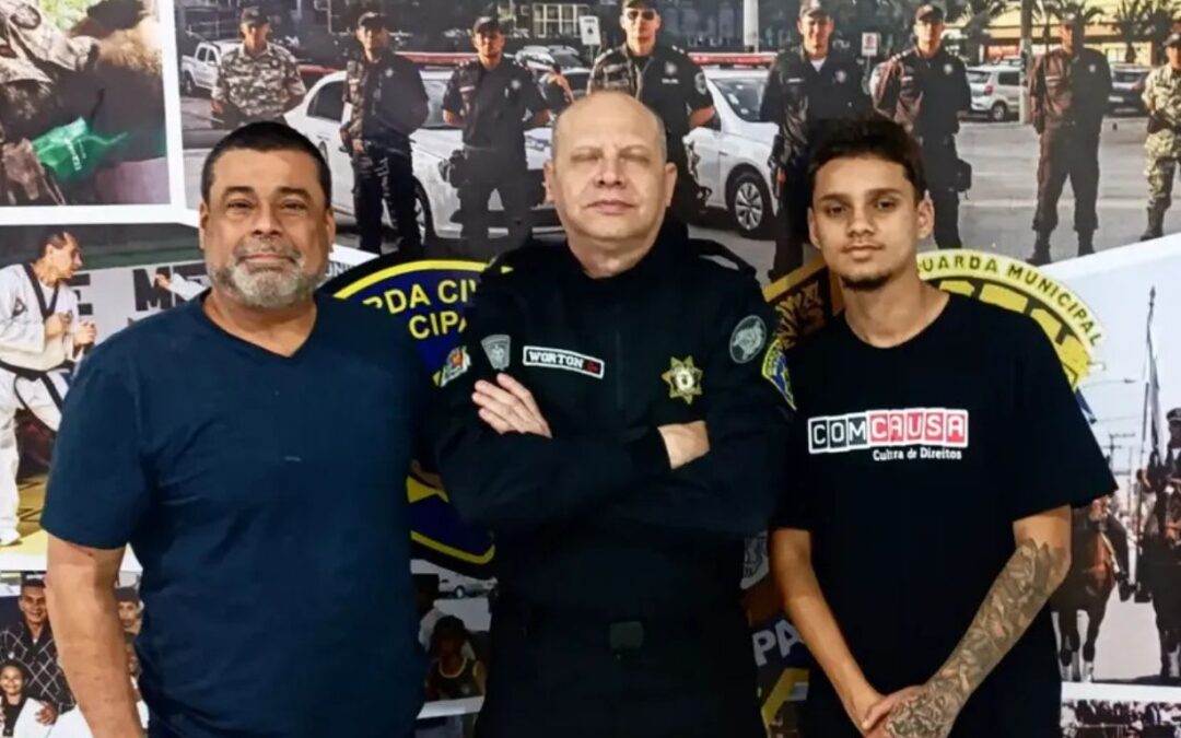 reunião com o comandante da Guarda Civil Municipal, Worton França