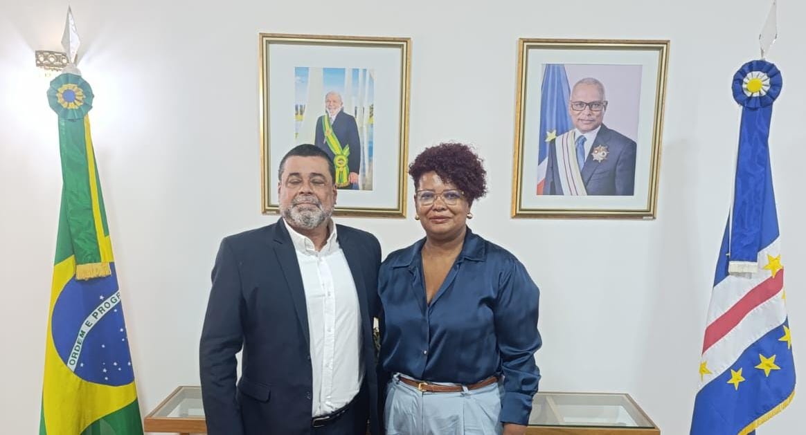 ComCausa é recebida pela ministra Maria Goretti Santos Lima na Embaixada de Cabo Verde